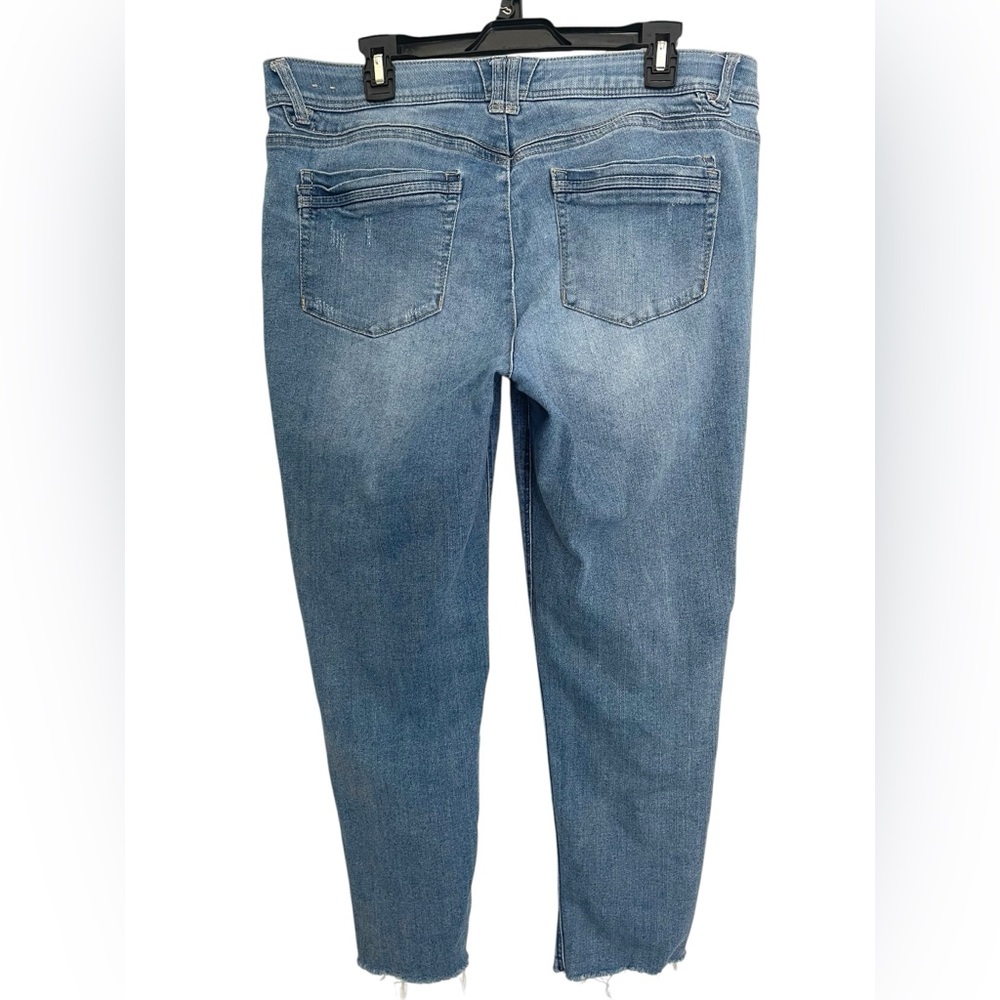 Democracy Blue Ankle Jeans with Floral Embroidery Size 16 - Picture 3 of 16